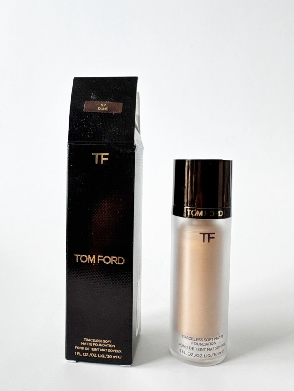TOM FORD Traceless Soft Matte Foundation 5.7 Dune Authentic